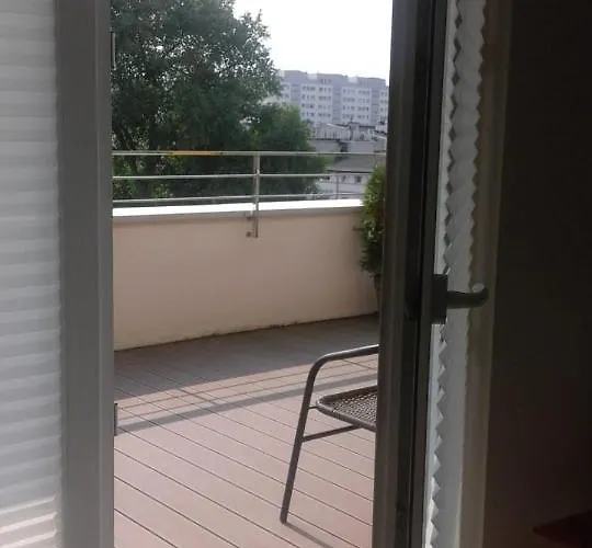 Wysmienity Miodowy Apartment